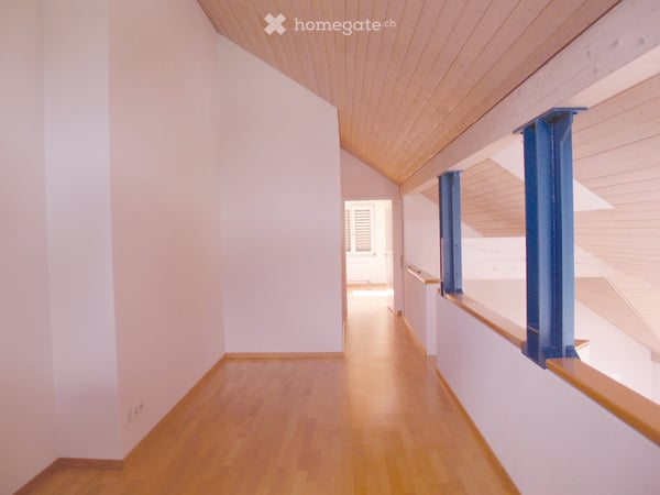 Lichtdurchflutete Dachmaisonette im Zentrum von Teufen – mit 2 Tiefgaragenplätzen 8