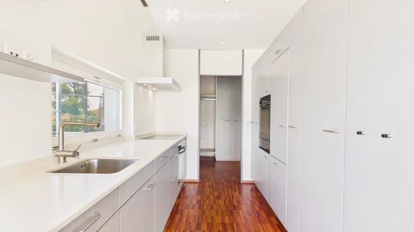 Exklusive 2.5-Zimmer-Wohnung mit Panoramablick in Zürich-Witikon – grosszügig, modern und naturnah 7