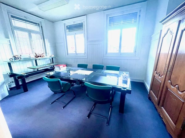 Bureau à Territet 3
