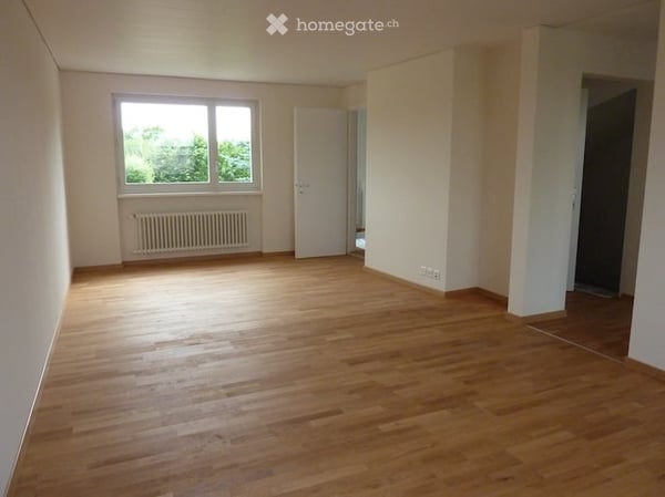 Stilvoll renoviertes einseitig angebautes EFH zu vermieten! 3