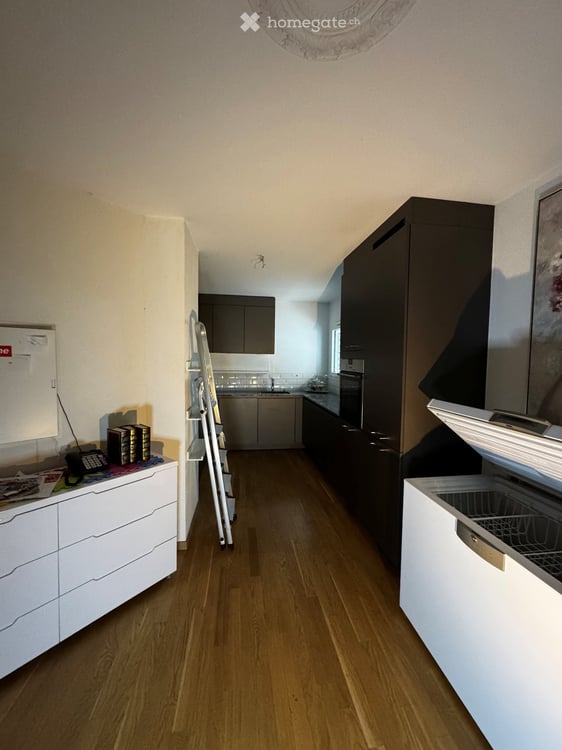 Appartement de 4.5 pièces en PPE avec cave au rez-de-chaussée et place de parc intérieure 13