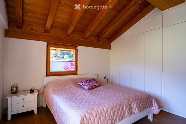 Dachwohnung in Klosters Dorf 12