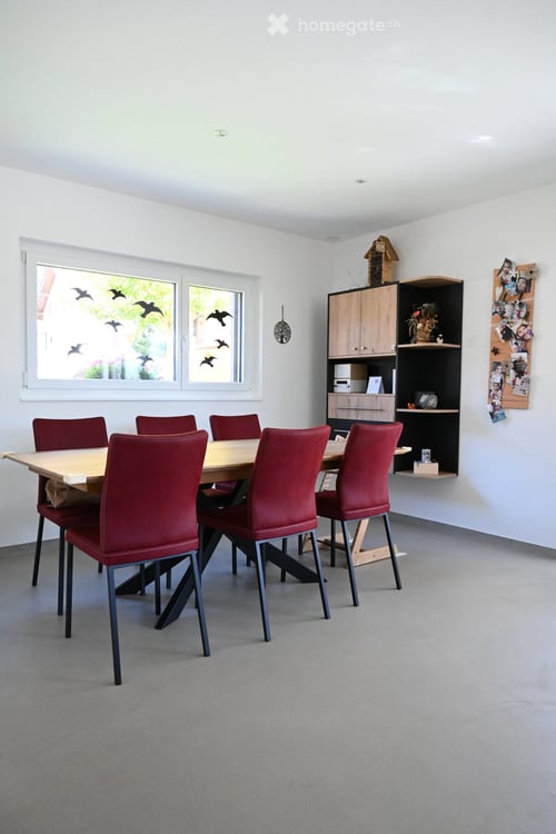 Maison individuelle de 160 m² avec magnifique extérieur à Riddes 6