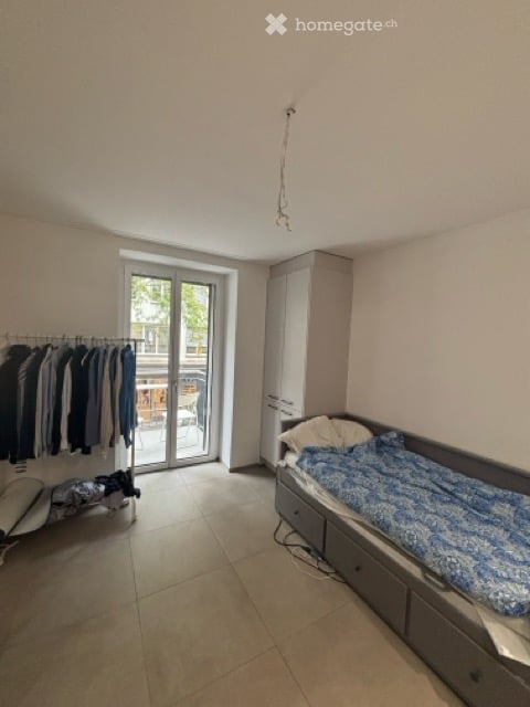 Studio in Zürich, balcony plus own washer/dryer and dishwasher 1
