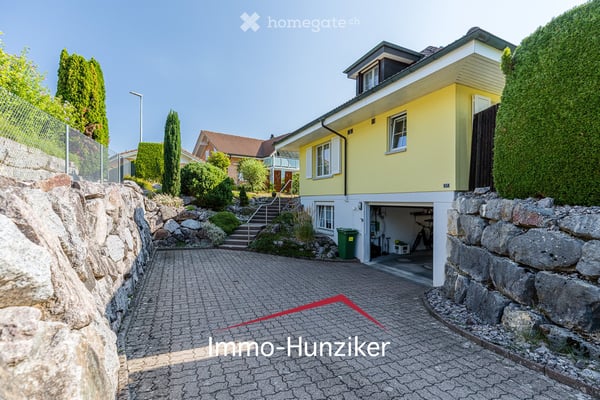 Aussergewöhnliches Wohnen in gepflegter Landhaus-Villa mit Pool, in Seenähe 17