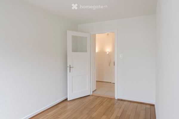 Charmante Altbauwohnung in Zürich Wollishofen – Befristet 10
