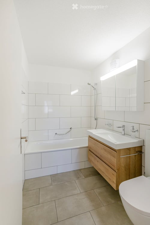 Frisch renovierte 4.5 Zimmer Wohnung mit Hobbyraum in Buchrain 5