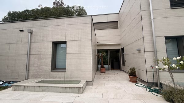 Elegante 3.5 Zimmer Wohnung an begehrter Lage 12