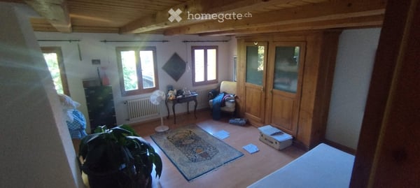 Charmanter 4,5-Zimmer-Hausteil mit wunderschönem Garten in zentraler, ruhiger Lage in Bünzen 7