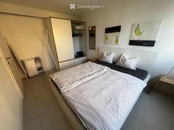 Fully furnished, modern Apartment / Möbilierte, neu renovierte, 2,5 Zi-Wohnung 7