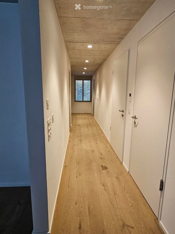 Zentrale und ruhige 3,5 – Zimmer Wohnung (open-space) mit Gartensitzplatz in Zürich 3