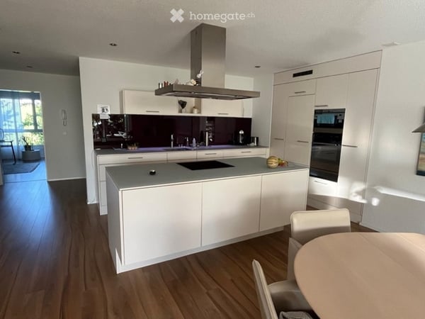 3.5-Zimmer-Erdgeschosswohnung mit privatem Garten, Terrasse und Kellerabteil 2