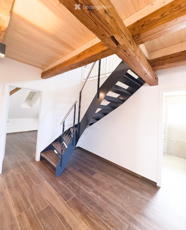 2.5-Zimmer-Galeriewohnung 2
