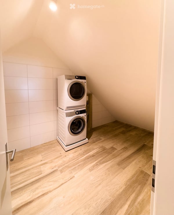 2.5-Zimmer-Galeriewohnung 9