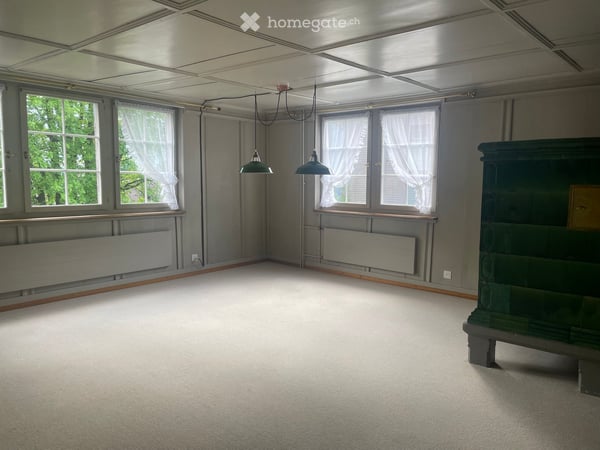 Ein Zuhause mit Geschichte – charmante Altbauwohnung in Mollis 11
