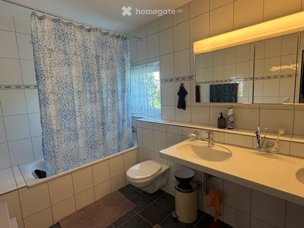 Attraktive 4.5-Zimmer-Wohnung im 2. OG mit grosszügigem Balkon 8