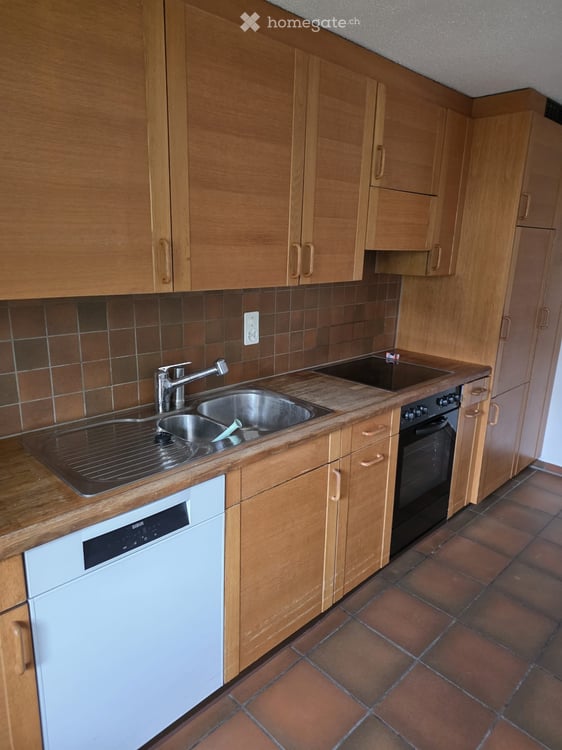 Charmante 2.5-Zimmerwohnung mitten in Bülach 6