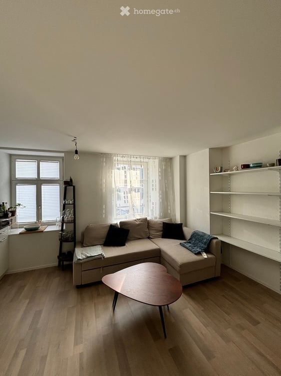 1-Zimmer Wohnung/Studio in Pfäffikon ZH zur befristeten Untermiete 1