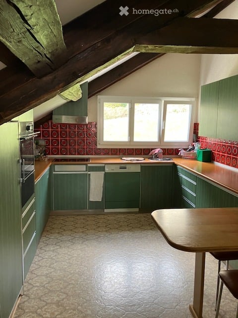 Charmantes 3-Familienhaus in Trin-Dorf 8