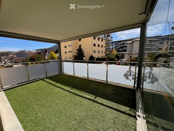 Erstbezug einer umfassend renovierter, zentral gelegener Wohnung in Wollerau 10