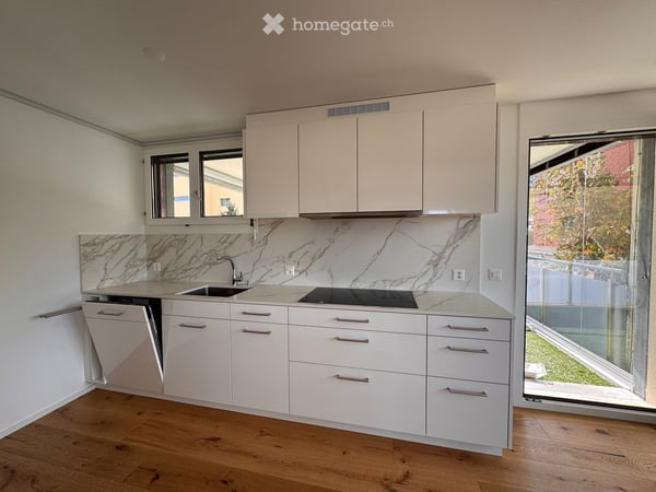 Erstbezug einer umfassend renovierter, zentral gelegener Wohnung in Wollerau 5