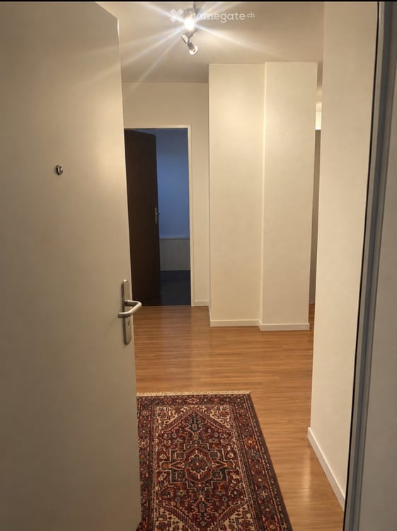 3.5 Zimmer-Wohnung, lichtdurchflutet, ruhige Lage am Waldrand 3