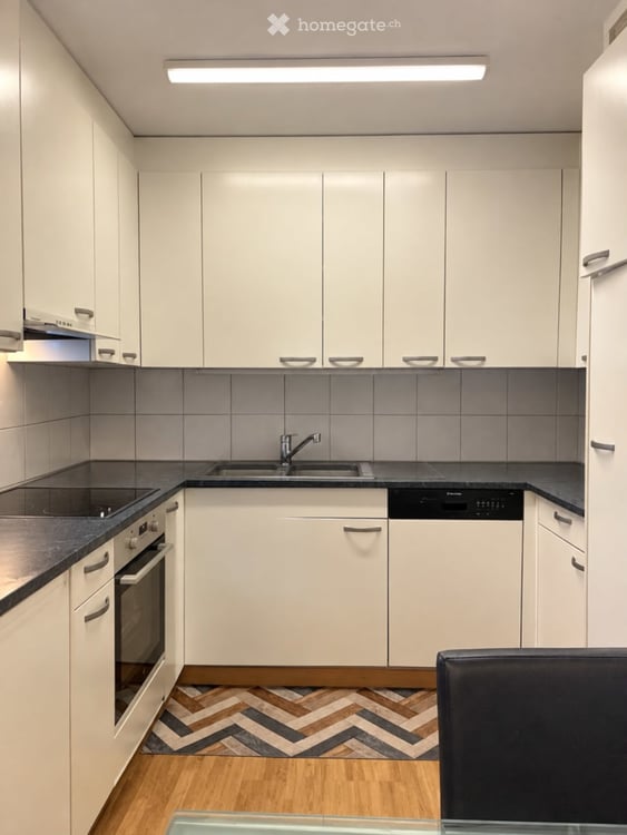 3.5 Zimmer-Wohnung, lichtdurchflutet, ruhige Lage am Waldrand 5