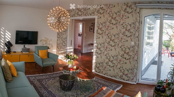 Charmantes 6.5-Zimmer-Einfamilienhaus mit grossem Garten an zentraler Lage zu vermieten 6