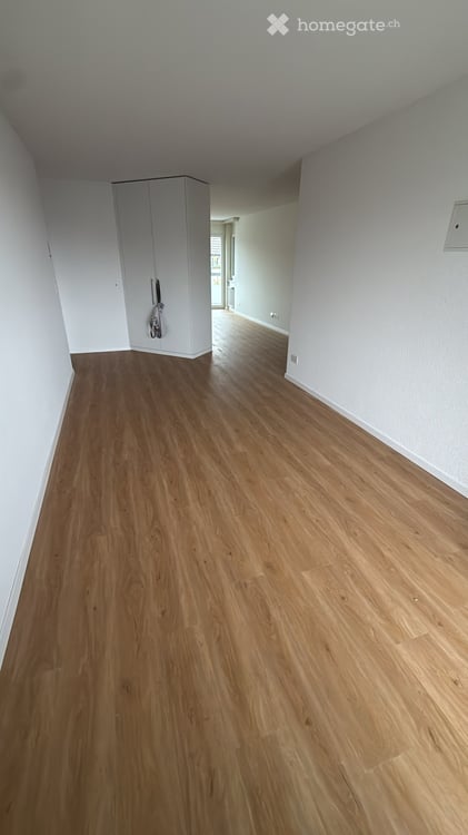 Sonnige 3.5-Zimmer-Wohnung im Herzen von Baar – ruhig gelegen, mit zwei Balkonen und Bergblick 5