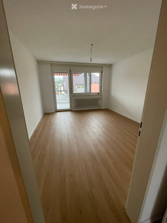 Sonnige 3.5-Zimmer-Wohnung im Herzen von Baar – ruhig gelegen, mit zwei Balkonen und Bergblick 9