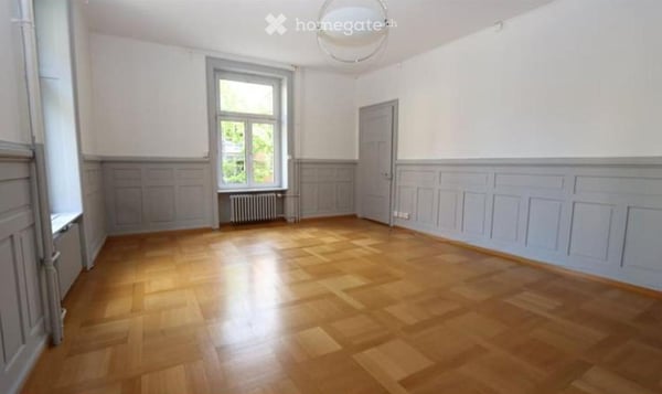 Charmante Altbauwohnung nähe Zürichhorn - Nachmieter per 1.1.2027 gesucht 1