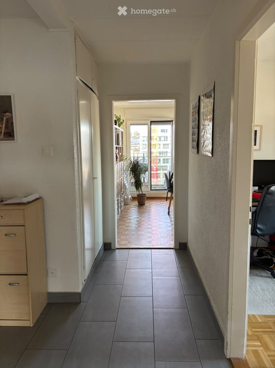 Appartement lumineux de 3,5 pièces, proche de la gare 3