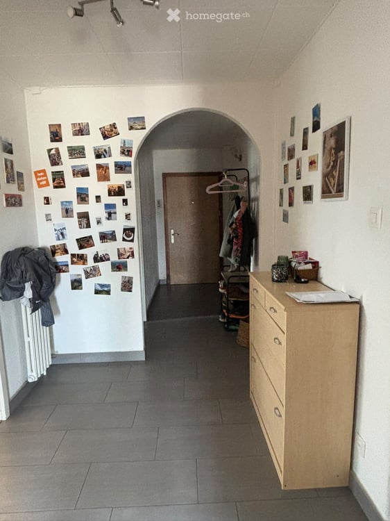 Appartement lumineux de 3,5 pièces, proche de la gare 2