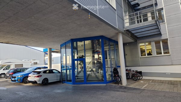 Vielseitige Lager-, Büro- und Gewerberäume zu vermieten – in Gossau ZH 9