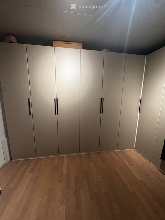 Möblierte 3.5-Zimmer-Wohnung mit Weitblick zur Untermiete 5