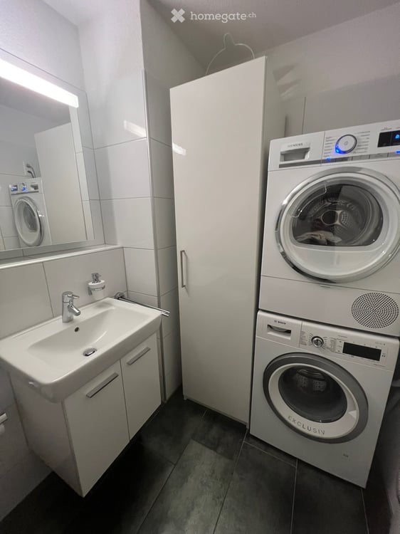 Moderne 4.5-Zimmerwohnung mit grosszügigem Garten und moderner Ausstattung in Zürich-Affoltern 14