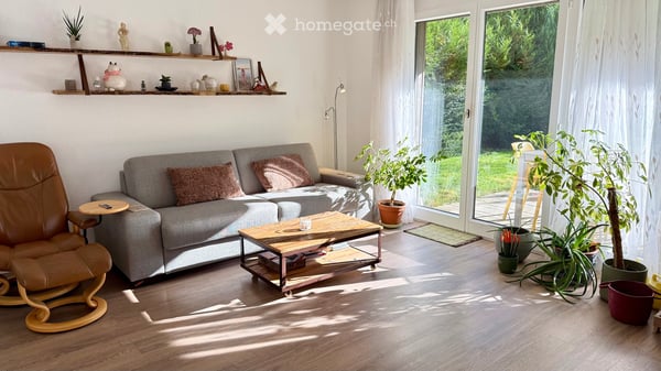 4,5 pièces au Rez-sup, 2 terrasse, jardin privatif, garage et place de parc 3