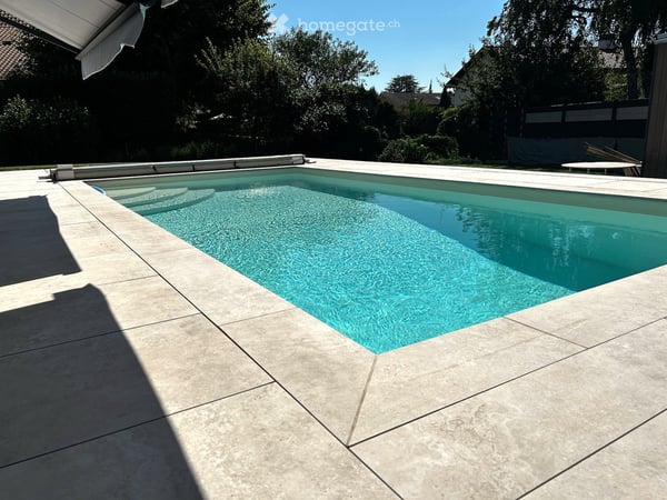 Maison avec piscine/sauna - meublée et équipée - entretien et nettoyage inclus - à louer Sullens 3