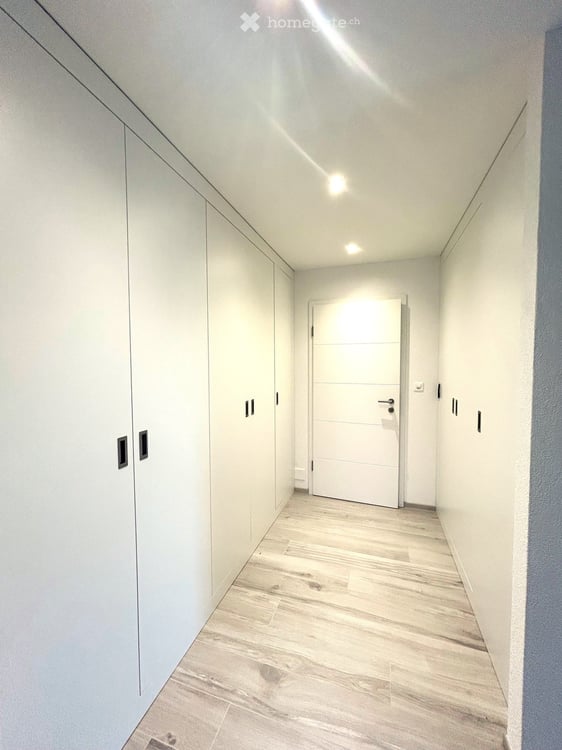 Maison avec piscine/sauna - meublée et équipée - entretien et nettoyage inclus - à louer Sullens 11