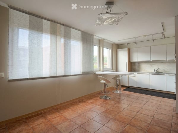 Luminoso Duplex 4 locali a Stabio 3
