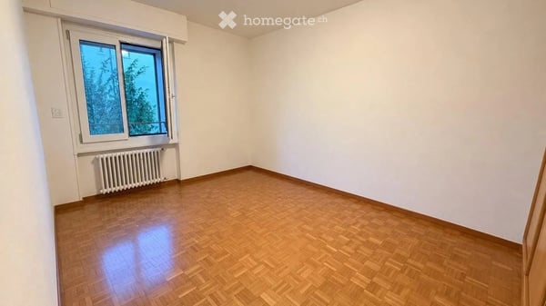Appartement rénové de 3,5 pièces avec balcon – Lausanne 2