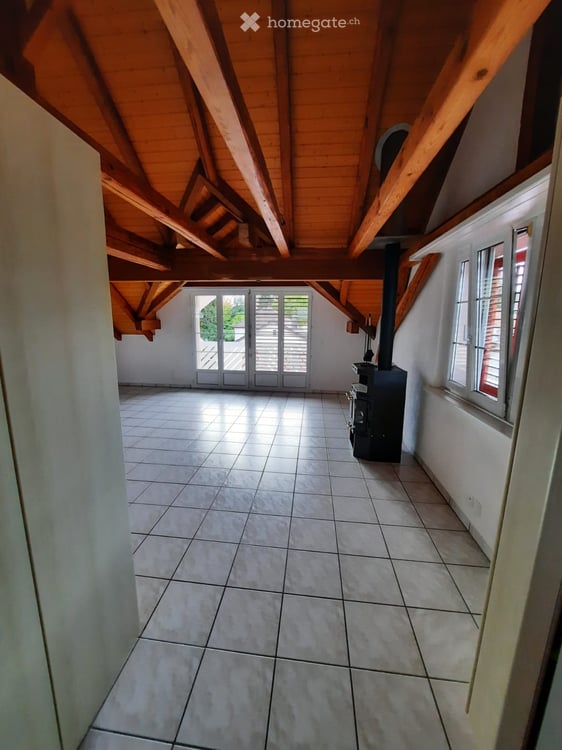 Wunderbare 4.5 Zimmer Wohnung in Reinach AG 2