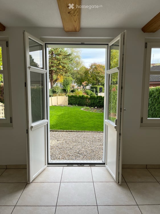 Suchen Sie ein neues schönes Zuhause mit grossem Gartensitzplatz? 5