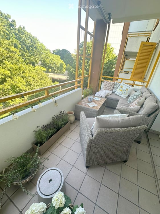 Wunderschöne 3.5-Zimmer Wohnung mit Lift an Top-Lage in Basel 8