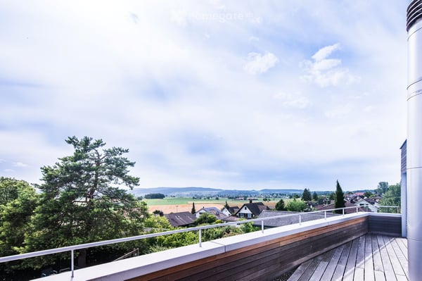 Grosszügiges 7.5-Zimmer-Einfamilienhaus mit Naturpool – Ihr neues Zuhause an bester Lage in Seuzach 21