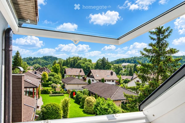 Lichtdurchflutete Wohnung mit Aussicht in alle 4 Himmelsrichtungen, in 3- Familienhaus 13