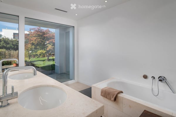 Exklusives Doppeleinfamilienhaus mit Panoramablick auf See, Alpen und Stadt 15