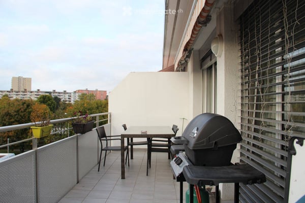 Bel attique neuf en PPE 4