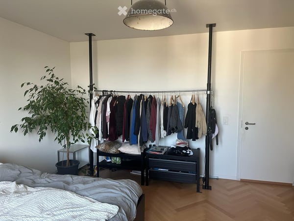 Untermiete für ca. 1 Jahr, möbliert meiner frisch renovierten 2.5-Zi Whg. am Hardplatz 5