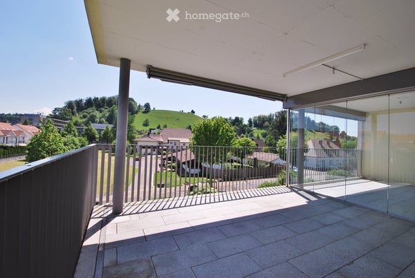4.5 Zimmer-Wohnung im 2. OG mit Blick zum Schloss Lenzburg 4